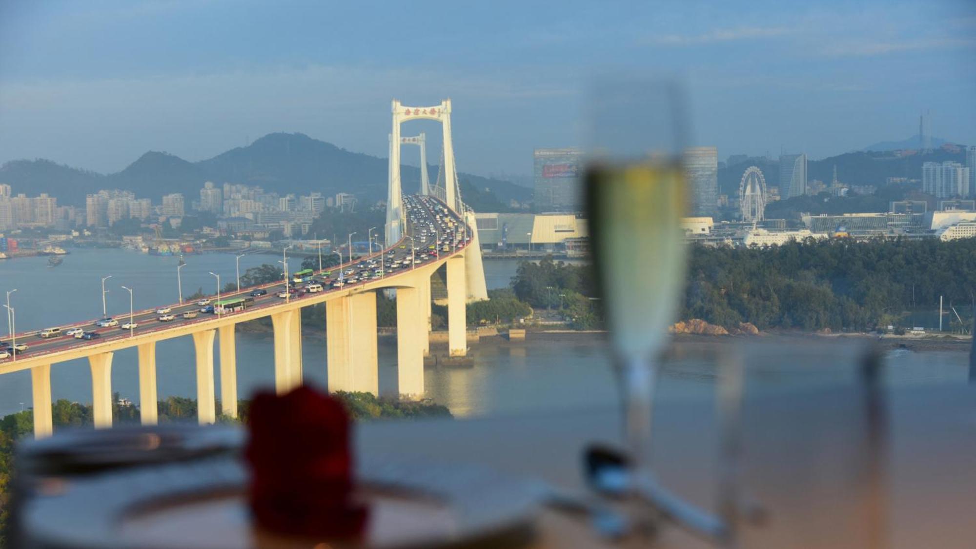 Hualuxe Xiamen Haicang Habour View エクステリア 写真